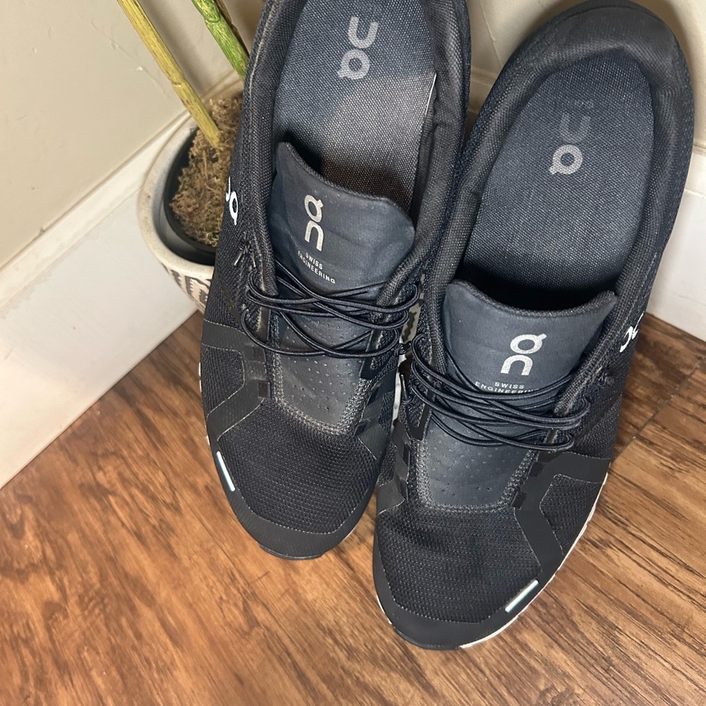 On Running Men's Charcoal Athletic Shoes